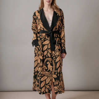 One Hundred Stars Gown Sphinx Black
