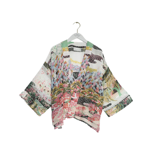 One Hundred Stars Short Kimono Spring White