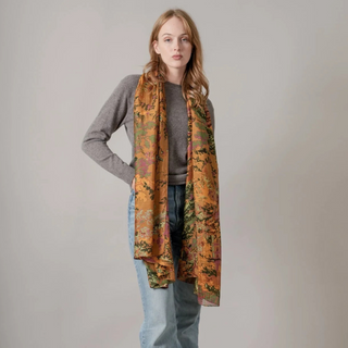 One Hundred Stars China Tree Cigar Scarf