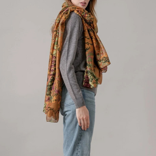 One Hundred Stars China Tree Cigar Scarf