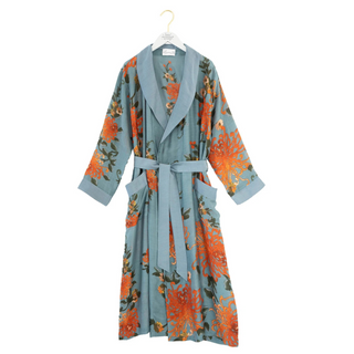 One Hundred Stars Chrysanthemum Grey Gown