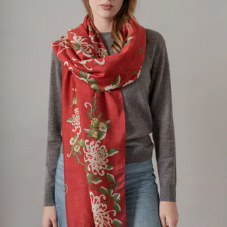 One Hundred Stars Chrysanthemum Red Scarf