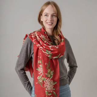 One Hundred Stars Chrysanthemum Red Scarf