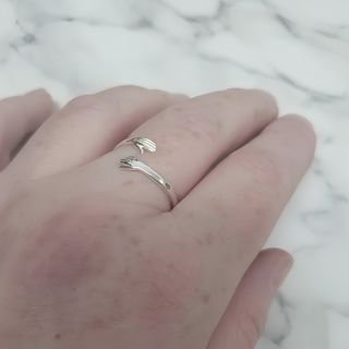 Hug Ring