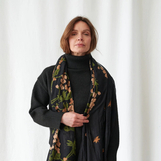 One Hundred Stars Scarf Wisteria Black