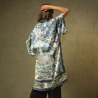 One Hundred Stars Tapestry Sea Collar Kimono