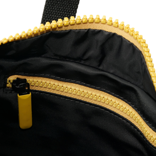 Roka London Canfield B All Black In Corn Small