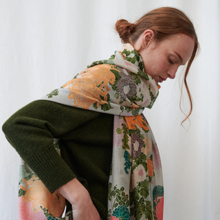 One Hundred Stars Scarf Jacquard Putty