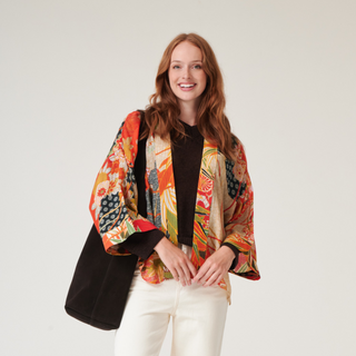 One Hundred Stars Short Kimono Fans Scarlet