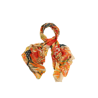 One Hundred Stars Scarlet Fans Scarf