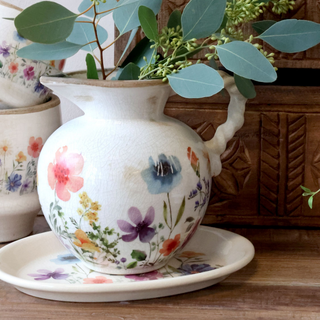 Serving Plate with Wild Flowers Motif Cream