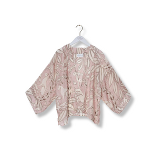 One Hundred Stars Sphinx Pink Kimono