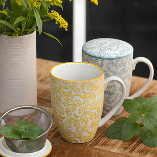 Tea Cup with Tea Strainer Yellow