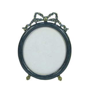 Oval Frame With Bow