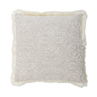 Cabrie Cushion, Nature