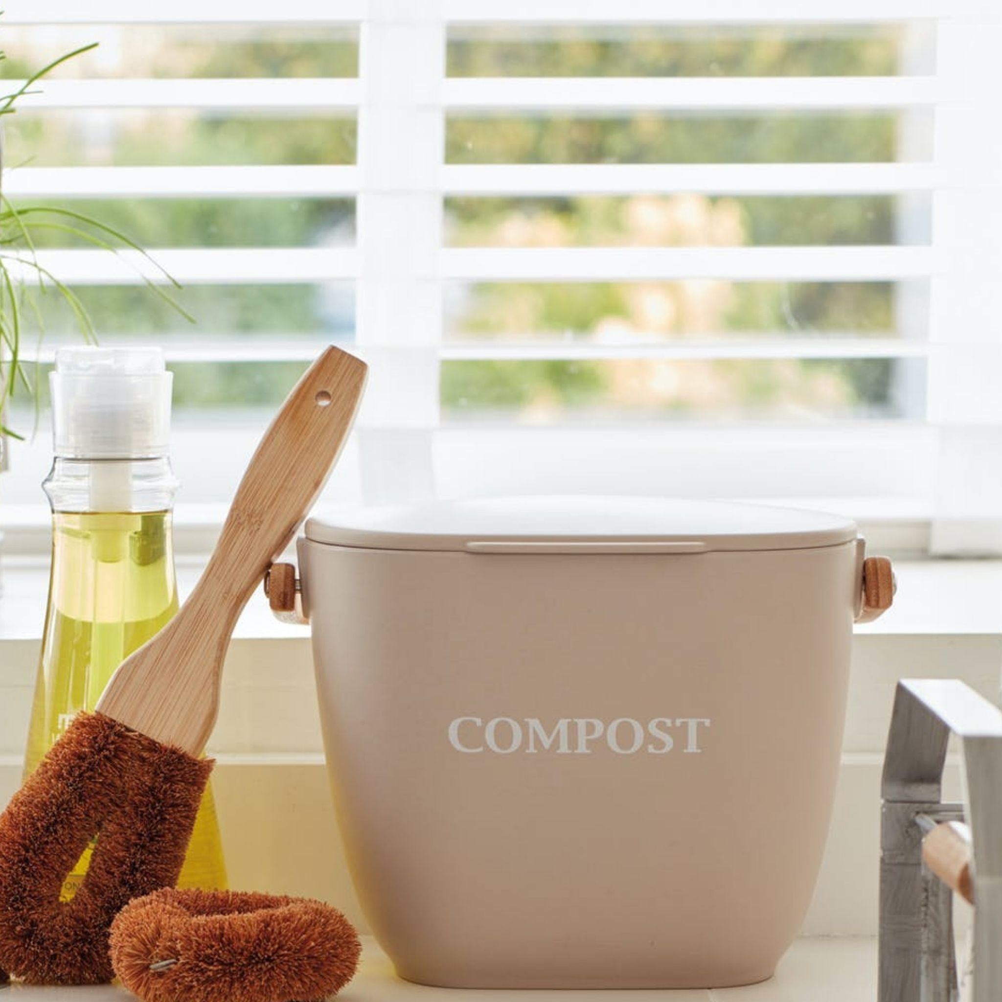 Counter Top Compost Bin